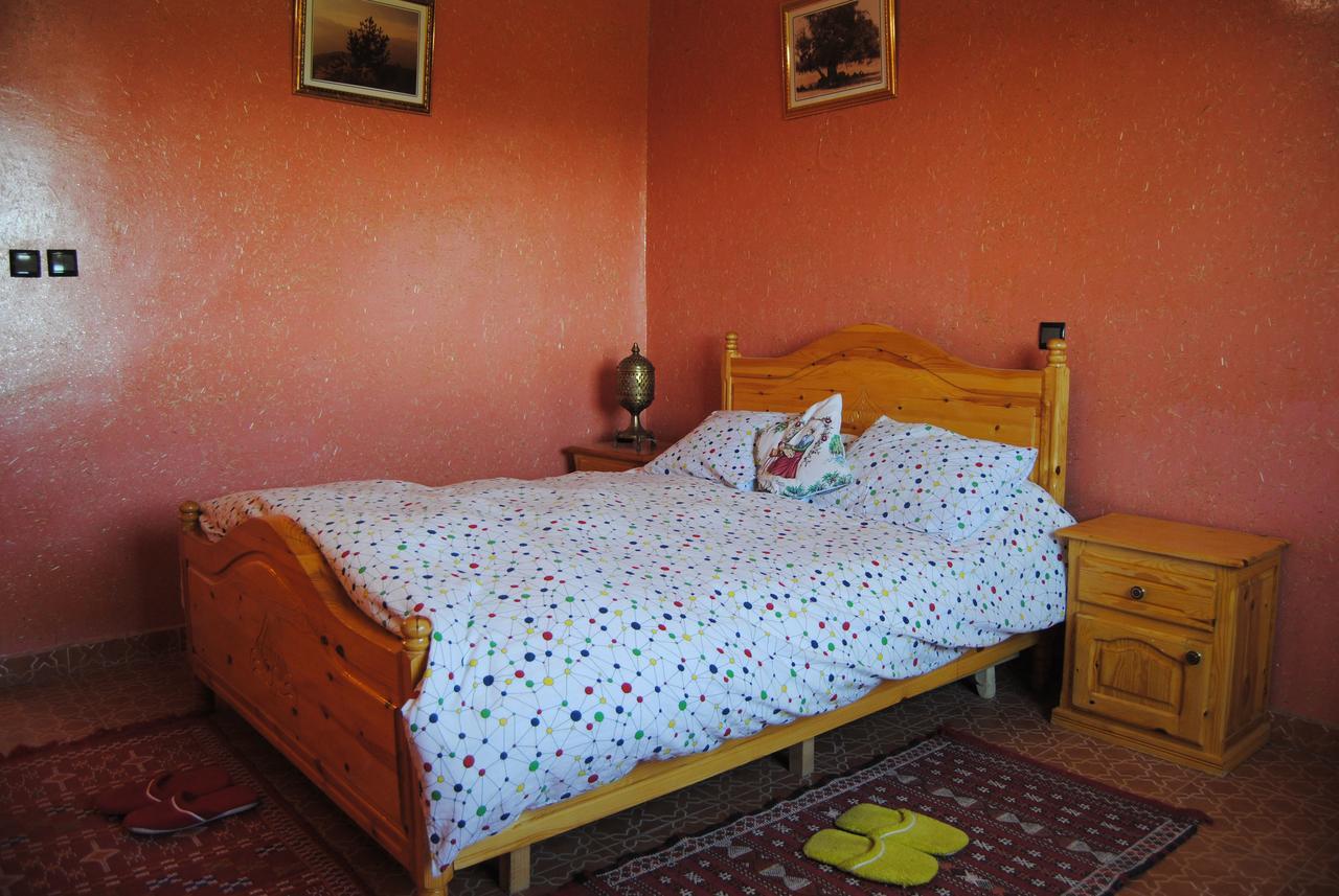 Le Temps De Vivre Bed & Breakfast Varzazat Dış mekan fotoğraf