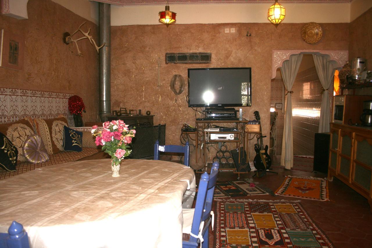 Le Temps De Vivre Bed & Breakfast Varzazat Dış mekan fotoğraf